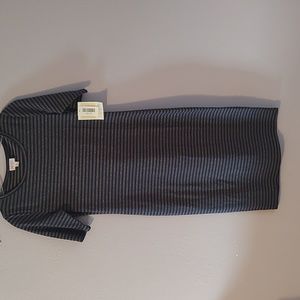 💥 5/$25💥 NWT LuLaRoe Julia T-shirt dress